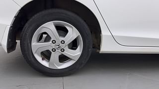 Used 2016 Honda City [2014-2017] V Diesel Diesel Manual tyres RIGHT REAR TYRE RIM VIEW