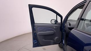 Used 2010 Maruti Suzuki Ritz [2009-2012] Vdi Diesel Manual interior LEFT FRONT DOOR OPEN VIEW