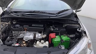 Used 2016 Honda City [2014-2017] V Diesel Diesel Manual engine ENGINE LEFT SIDE HINGE & APRON VIEW