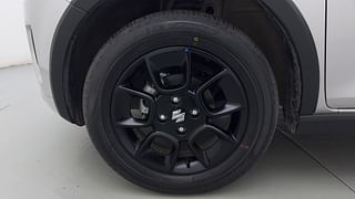 Used 2023 Maruti Suzuki Ignis Zeta AMT Petrol Petrol Automatic tyres LEFT FRONT TYRE RIM VIEW