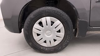 Used 2020 Maruti Suzuki Alto 800 Vxi Petrol Manual tyres LEFT FRONT TYRE RIM VIEW