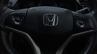 Used 2016 Honda City [2014-2017] V Diesel Diesel Manual top_features Airbags
