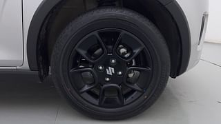 Used 2023 Maruti Suzuki Ignis Zeta AMT Petrol Petrol Automatic tyres RIGHT FRONT TYRE RIM VIEW