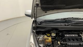 Used 2015 Chevrolet Beat [2014-2017] LT Petrol Petrol Manual engine ENGINE RIGHT SIDE HINGE & APRON VIEW