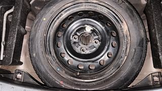 Used 2013 Maruti Suzuki Stingray [2013-2019] LXi Petrol Manual tyres SPARE TYRE VIEW