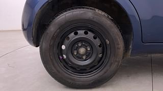 Used 2010 Maruti Suzuki Ritz [2009-2012] Vdi Diesel Manual tyres RIGHT REAR TYRE RIM VIEW