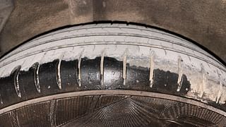 Used 2010 Maruti Suzuki Ritz [2009-2012] Vdi Diesel Manual tyres RIGHT REAR TYRE TREAD VIEW