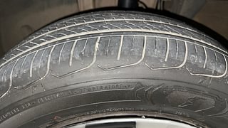 Used 2020 Renault Triber RXZ AMT Petrol Automatic tyres LEFT FRONT TYRE TREAD VIEW
