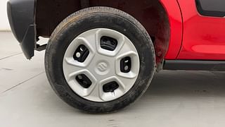 Used 2020 Maruti Suzuki S-Presso VXI Plus AT Petrol Automatic tyres RIGHT REAR TYRE RIM VIEW