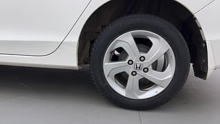 Used 2016 Honda City [2014-2017] V Diesel Diesel Manual tyres LEFT REAR TYRE RIM VIEW