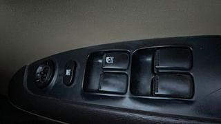 Used 2012 Hyundai i10 [2010-2016] Sportz 1.2 Petrol Petrol Manual top_features Power windows