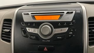 Used 2015 Maruti Suzuki Wagon R 1.0 [2010-2019] VXi Petrol Manual top_features Integrated 2din audio