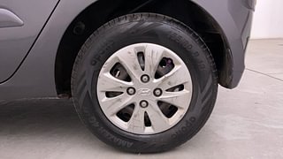 Used 2011 Hyundai i10 [2010-2016] Sportz AT Petrol Petrol Automatic tyres LEFT REAR TYRE RIM VIEW