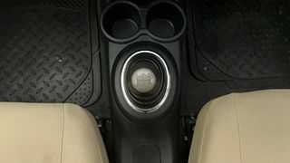 Used 2015 Honda Amaze [2013-2016] 1.2 S i-VTEC Petrol Manual interior GEAR  KNOB VIEW