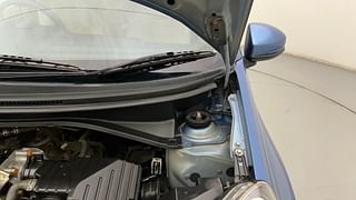 Used 2015 Honda Amaze [2013-2016] 1.2 S i-VTEC Petrol Manual engine ENGINE LEFT SIDE HINGE & APRON VIEW