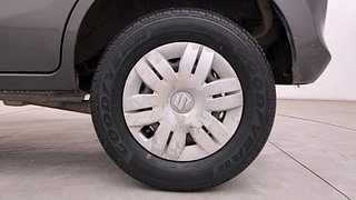 Used 2014 Maruti Suzuki Alto 800 [2012-2016] Lxi Petrol Manual tyres LEFT REAR TYRE RIM VIEW