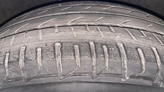 Used 2013 Hyundai Verna [2011-2015] Fluidic 1.6 CRDi SX Diesel Manual tyres RIGHT FRONT TYRE TREAD VIEW