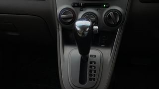 Used 2011 Hyundai i10 [2010-2016] Sportz AT Petrol Petrol Automatic interior GEAR  KNOB VIEW