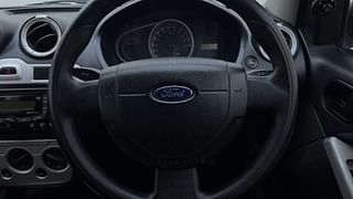 Used 2010 Ford Figo [2010-2015] Duratec Petrol Titanium 1.2 Petrol Manual top_features Airbags