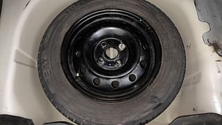 Used 2014 Maruti Suzuki Swift Dzire VDI Diesel Manual tyres SPARE TYRE VIEW