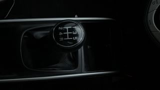 Used 2017 Maruti Suzuki Baleno [2015-2019] Alpha Petrol Petrol Manual interior GEAR  KNOB VIEW