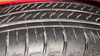 Used 2023 Hyundai Aura SX 1.2 Petrol Petrol Manual tyres RIGHT FRONT TYRE TREAD VIEW