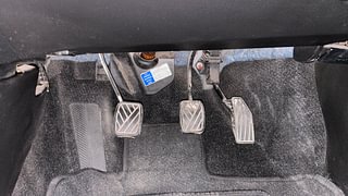 Used 2017 Maruti Suzuki Baleno [2015-2019] Alpha Petrol Petrol Manual interior PEDALS VIEW