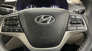 Used 2019 Hyundai Verna [2017-2020] 1.6 CRDI SX Diesel Manual top_features Steering mounted controls