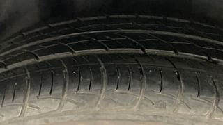 Used 2022 Volkswagen Vento Highline 1.0L TSI Petrol Manual tyres RIGHT REAR TYRE TREAD VIEW