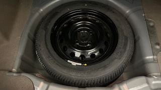 Used 2016 Ford Figo Aspire [2015-2019] Titanium 1.2 Ti-VCT Petrol Manual tyres SPARE TYRE VIEW
