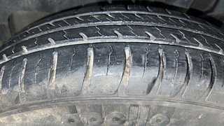 Used 2020 Maruti Suzuki Swift [2017-2021] LXI Petrol Manual tyres LEFT REAR TYRE TREAD VIEW