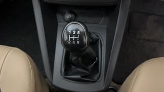 Used 2016 Ford Figo Aspire [2015-2019] Titanium 1.2 Ti-VCT Petrol Manual interior GEAR  KNOB VIEW