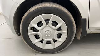 Used 2017 Maruti Suzuki Ignis [2017-2020] Delta AMT Petrol Petrol Automatic tyres LEFT FRONT TYRE RIM VIEW
