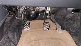 Used 2011 Maruti Suzuki Swift Dzire [2008-2012] VDI Diesel Manual interior PEDALS VIEW