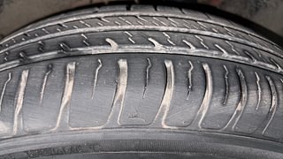 Used 2018 Maruti Suzuki Dzire [2017-2020] VXI Petrol Manual tyres LEFT REAR TYRE TREAD VIEW