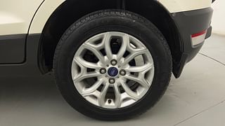 Used 2015 Ford EcoSport [2013-2015] Titanium 1.0L Ecoboost (Opt) Petrol Manual tyres LEFT REAR TYRE RIM VIEW