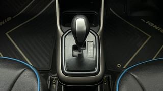 Used 2018 Maruti Suzuki Ignis [2017-2020] Zeta AMT Petrol Petrol Automatic interior GEAR  KNOB VIEW