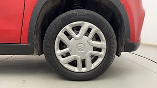 Used 2018 Maruti Suzuki Vitara Brezza [2016-2020] VDi Diesel Manual tyres RIGHT FRONT TYRE RIM VIEW