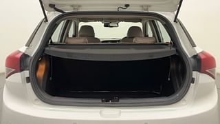Used 2016 Hyundai Elite i20 [2014-2018] Asta 1.2 Petrol Manual interior DICKY INSIDE VIEW