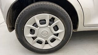Used 2017 Maruti Suzuki Ignis [2017-2020] Delta AMT Petrol Petrol Automatic tyres RIGHT REAR TYRE RIM VIEW