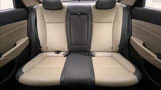 Used 2018 Hyundai Verna [2017-2020] 1.6 VTVT SX (O) AT Petrol Automatic interior REAR SEAT CONDITION VIEW
