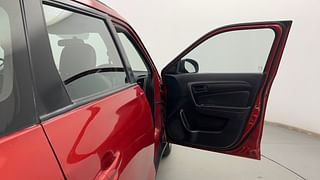 Used 2018 Maruti Suzuki Vitara Brezza [2016-2020] VDi Diesel Manual interior RIGHT FRONT DOOR OPEN VIEW