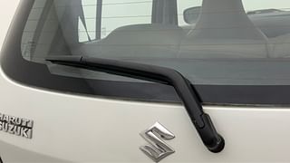Used 2017 Maruti Suzuki Celerio ZXI Petrol Manual top_features Rear wiper