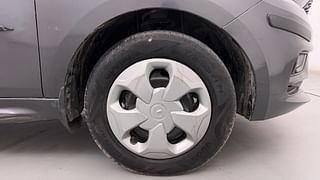 Used 2020 Tata Tiago Revotron XT Petrol Manual tyres RIGHT FRONT TYRE RIM VIEW