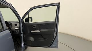 Used 2011 Maruti Suzuki Wagon R 1.0 [2010-2019] VXi Petrol Manual interior RIGHT FRONT DOOR OPEN VIEW