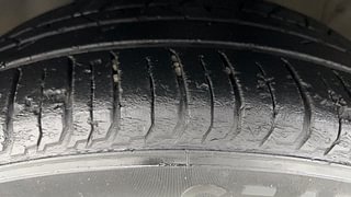 Used 2021 Hyundai New i20 Asta (O) 1.0 Turbo DCT Petrol Automatic tyres LEFT FRONT TYRE TREAD VIEW