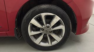 Used 2015 Hyundai Elite i20 [2014-2018] Asta 1.2 (O) Petrol Manual tyres RIGHT FRONT TYRE RIM VIEW