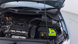 Used 2012 Volkswagen Polo [2010-2014] Comfortline 1.2L (P) Petrol Manual engine ENGINE LEFT SIDE HINGE & APRON VIEW