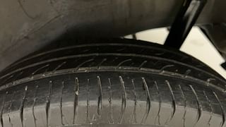 Used 2011 Maruti Suzuki Wagon R 1.0 [2010-2019] VXi Petrol Manual tyres LEFT REAR TYRE TREAD VIEW