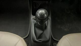 Used 2013 Hyundai Eon [2011-2018] Era + Petrol Manual interior GEAR  KNOB VIEW